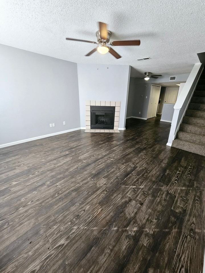 $500.00 of Move In SPECIAL - Photo 2 of 12