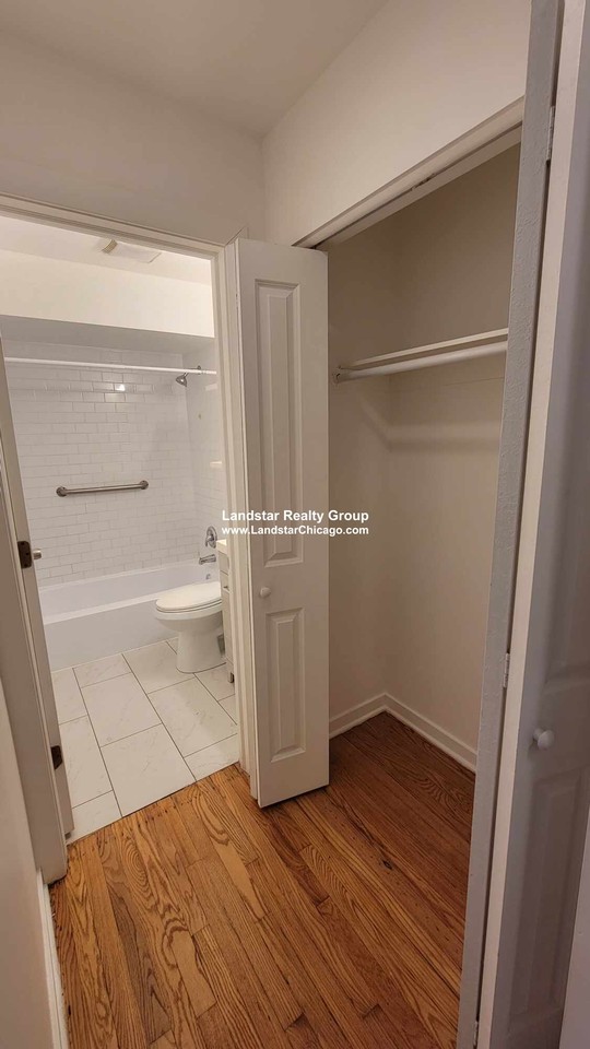 6972 N Sheridan Rd #409 - Photo 4 of 14