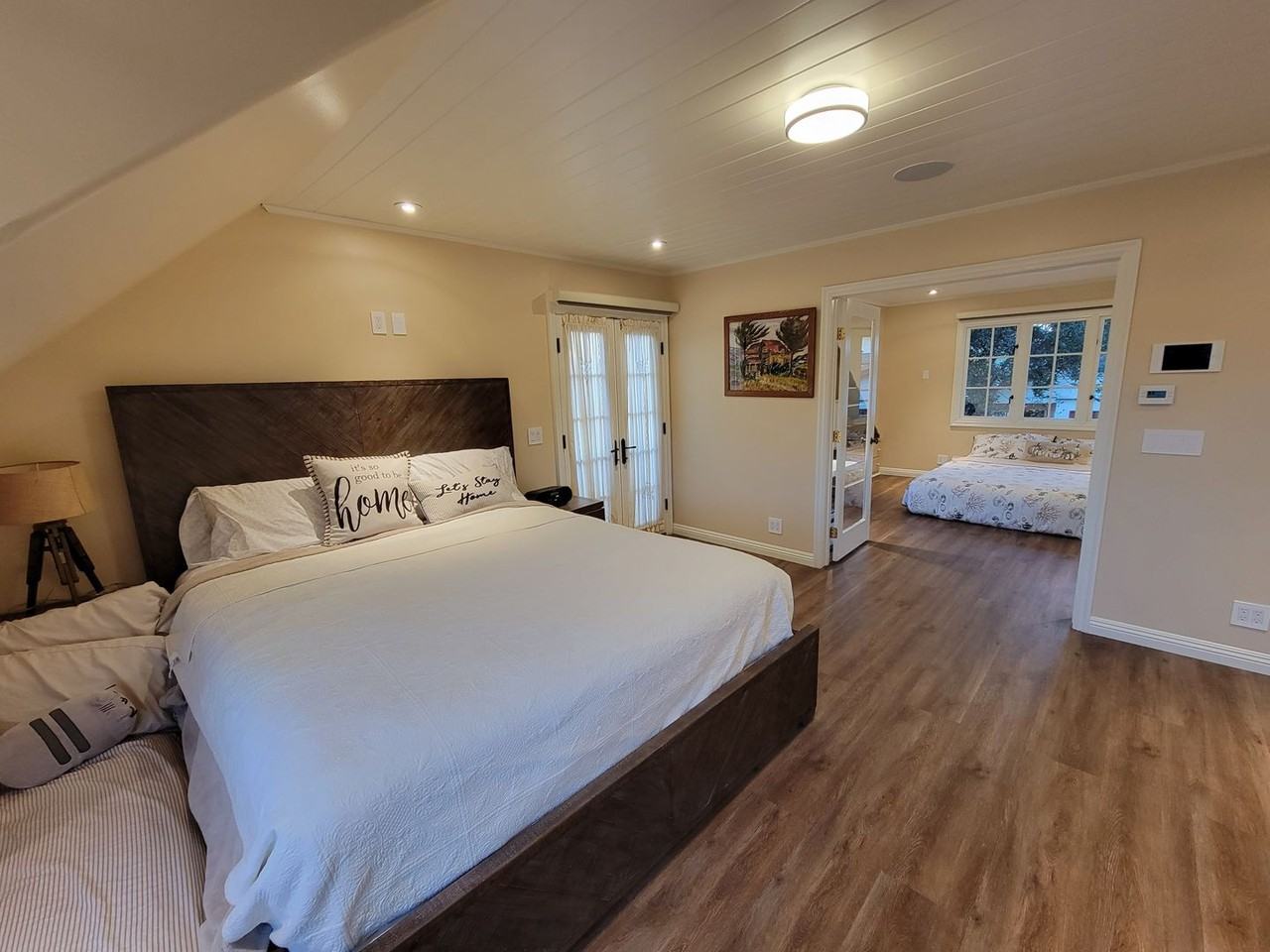 360 Aster St - Photo 5 of 50