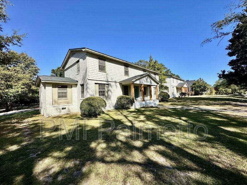 2403 Duncan St - Photo 2 of 4