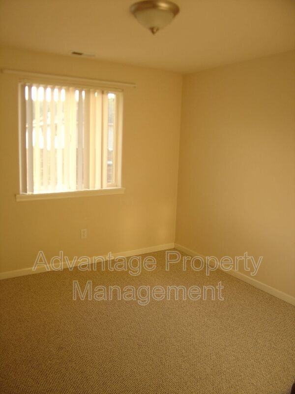 1016 Quail Glenn Dr - Photo 7 of 14