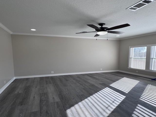 2270 Mcfaddin St - Photo 3 of 6