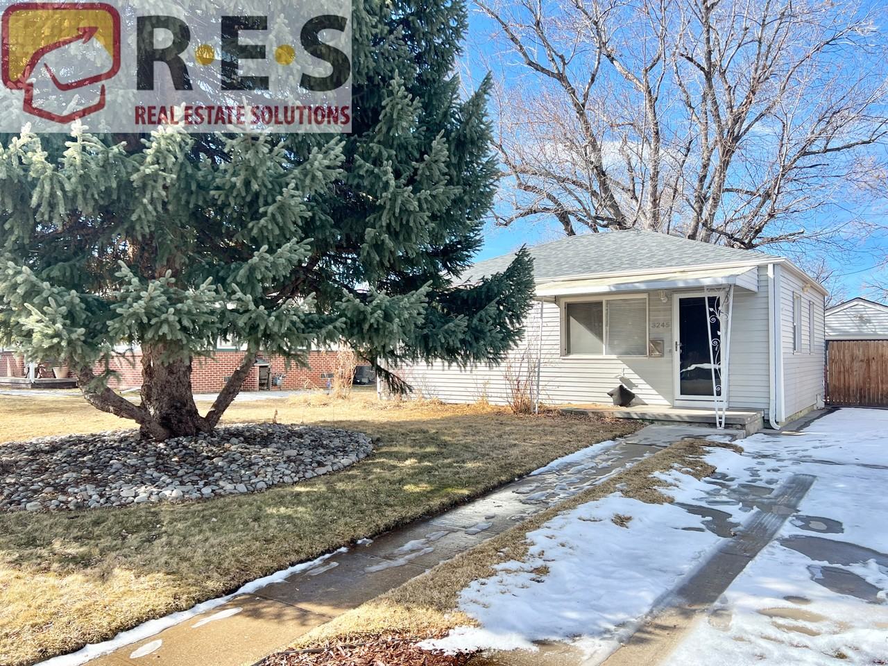 3245 S Humboldt St - Photo 2 of 15