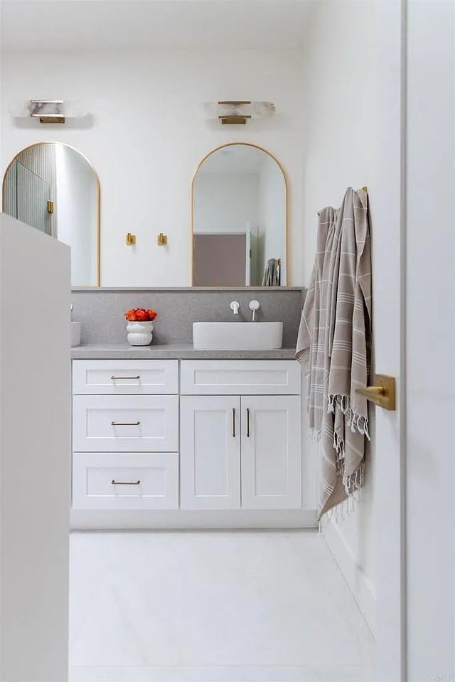 3290 Westwood Dr #NA - Photo 4 of 19