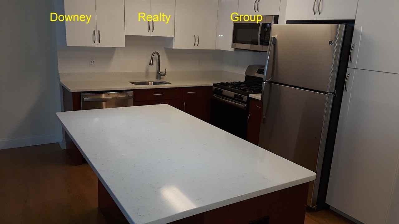 Temple St - Photo 3 of 19