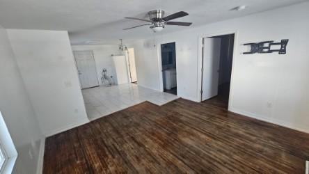 111 E Avenue A - Photo 3 of 12