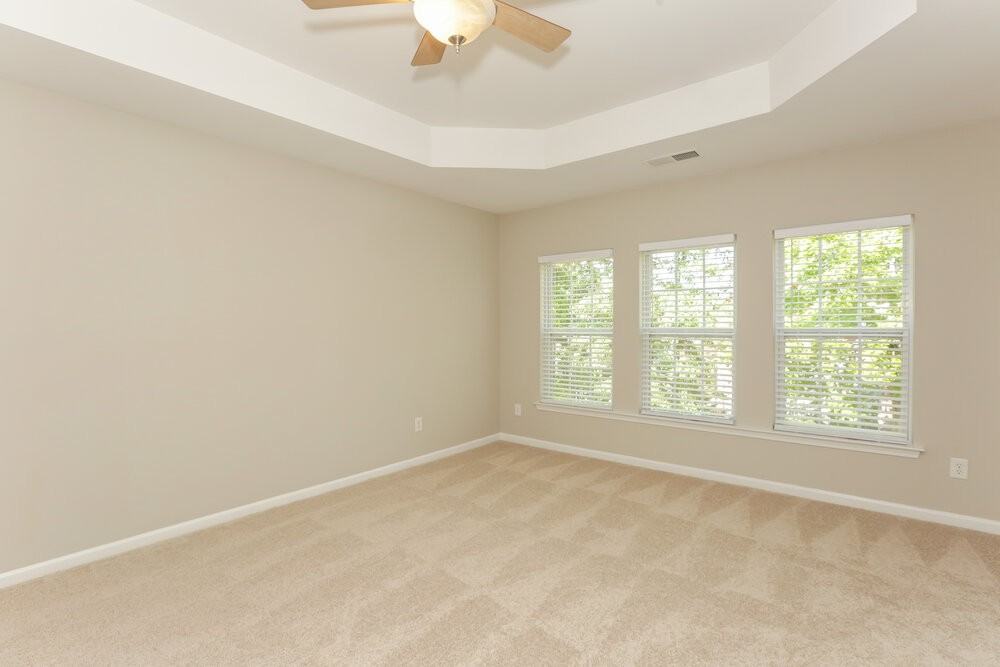 2542 Carmathen Rd - Photo 7 of 15