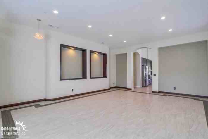 3039 Lasven Ct - Photo 3 of 15