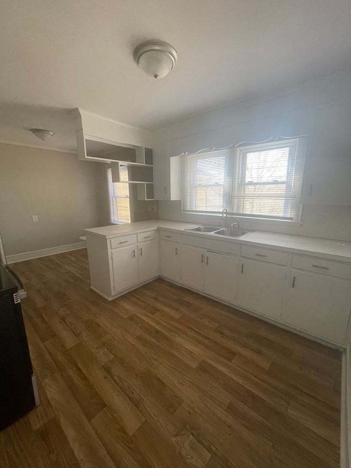 1620 2nd St Sw - Photo 5 of 17