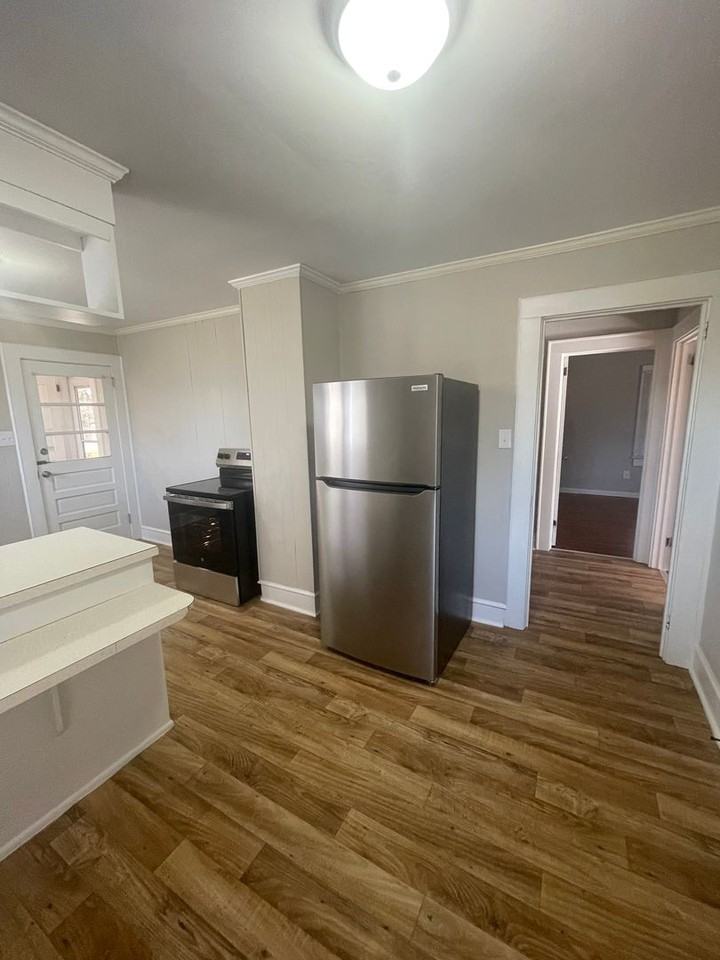1620 2nd St Sw - Photo 6 of 17