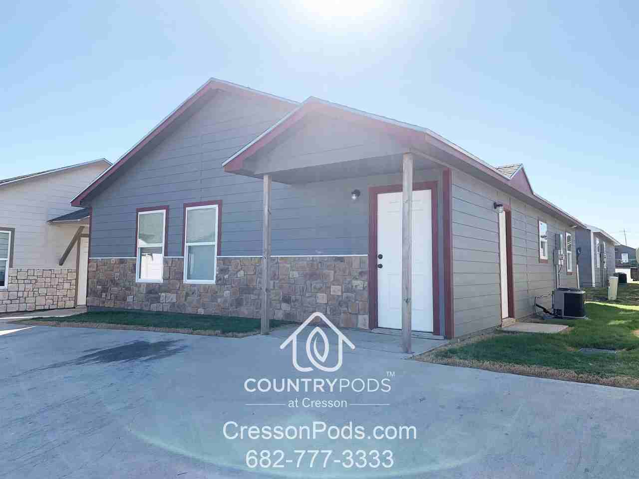 9104 Putteet Rd - Photo 2 of 23