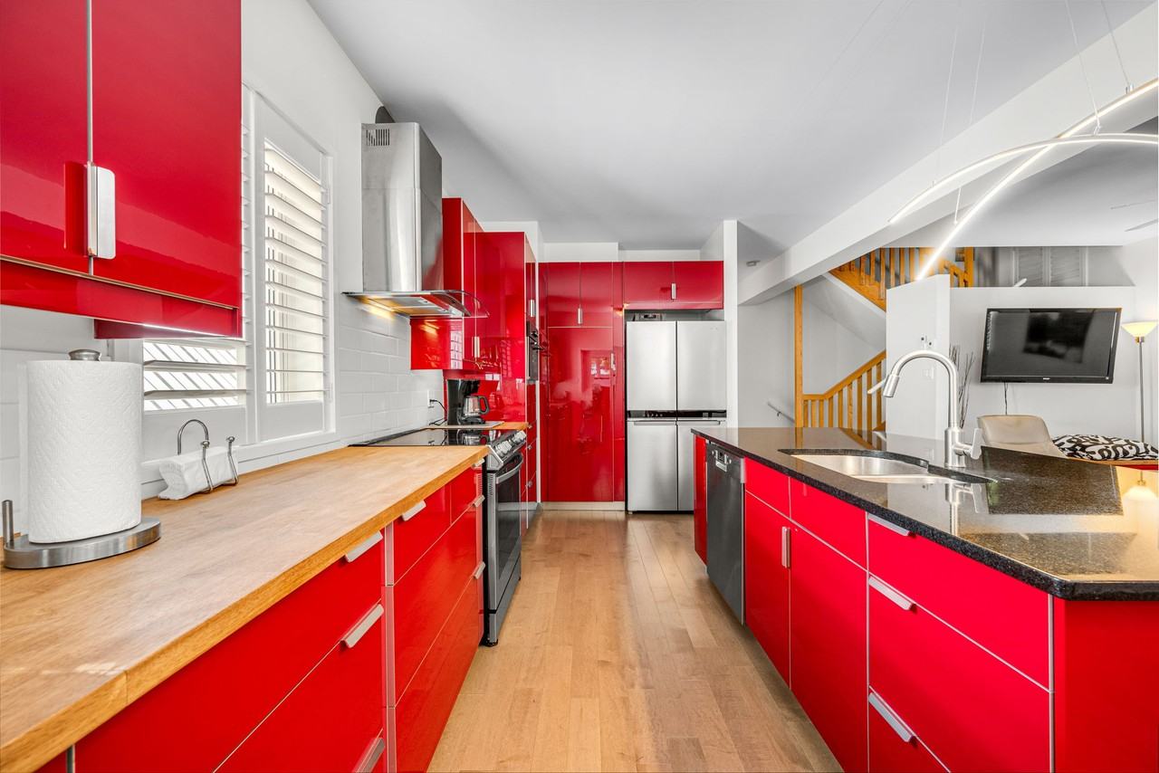 303 Lanark Avenue #M - Photo 3 of 16