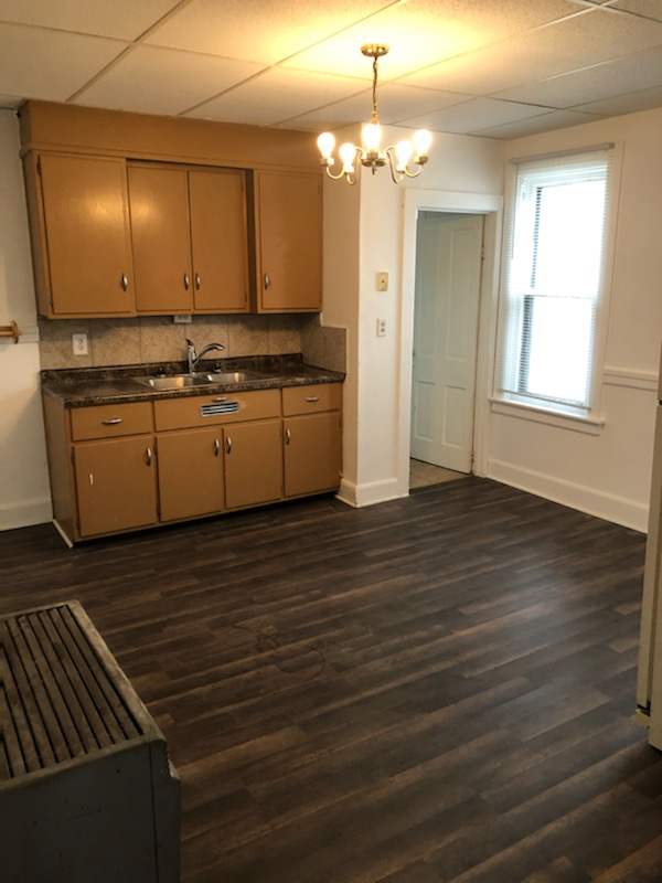 1336 Geele Ave - Photo 3 of 11