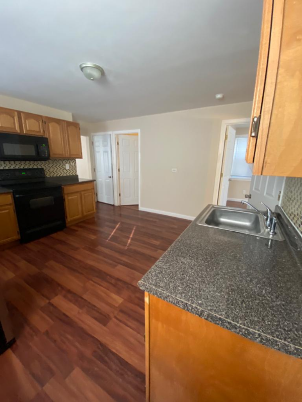 44 Maple St #1 - Photo 6 of 22