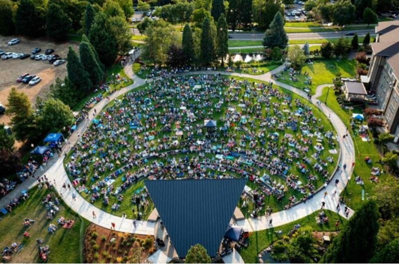 17412 Se 28th St - Photo 2 of 42