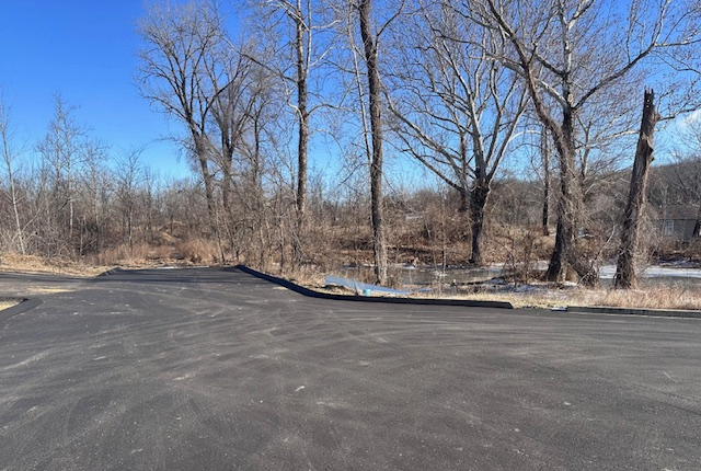 17 Rose Cir - Photo 2 of 6