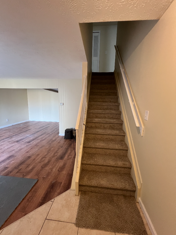 8235 Karam Blvd #B - Photo 4 of 12