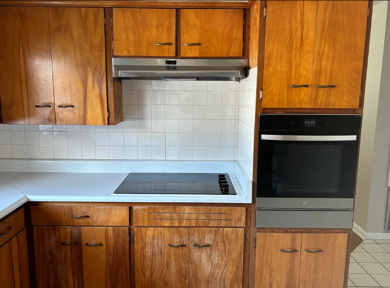 504 N Beverly Ave - Photo 3 of 10