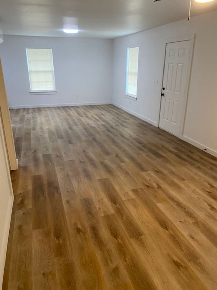 15441 County Road 1508 - Photo 2 of 5