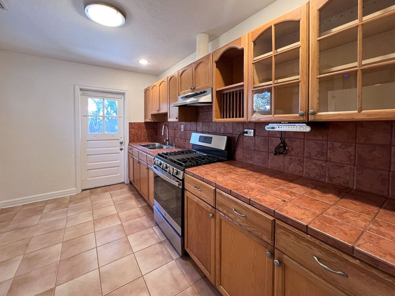 3153 Nw 11th St - Photo 7 of 26