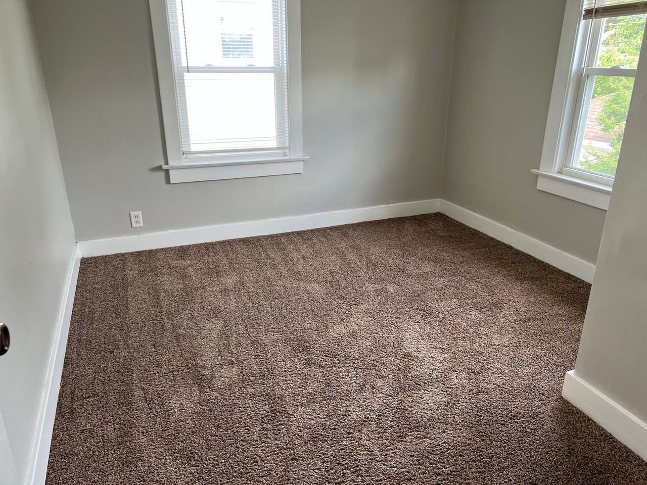 53 E Bruce Ave - Photo 3 of 15