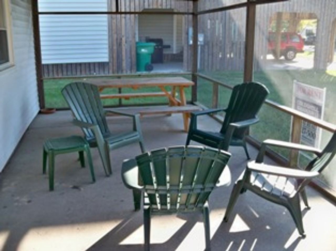 115 Swedes St - Photo 2 of 3