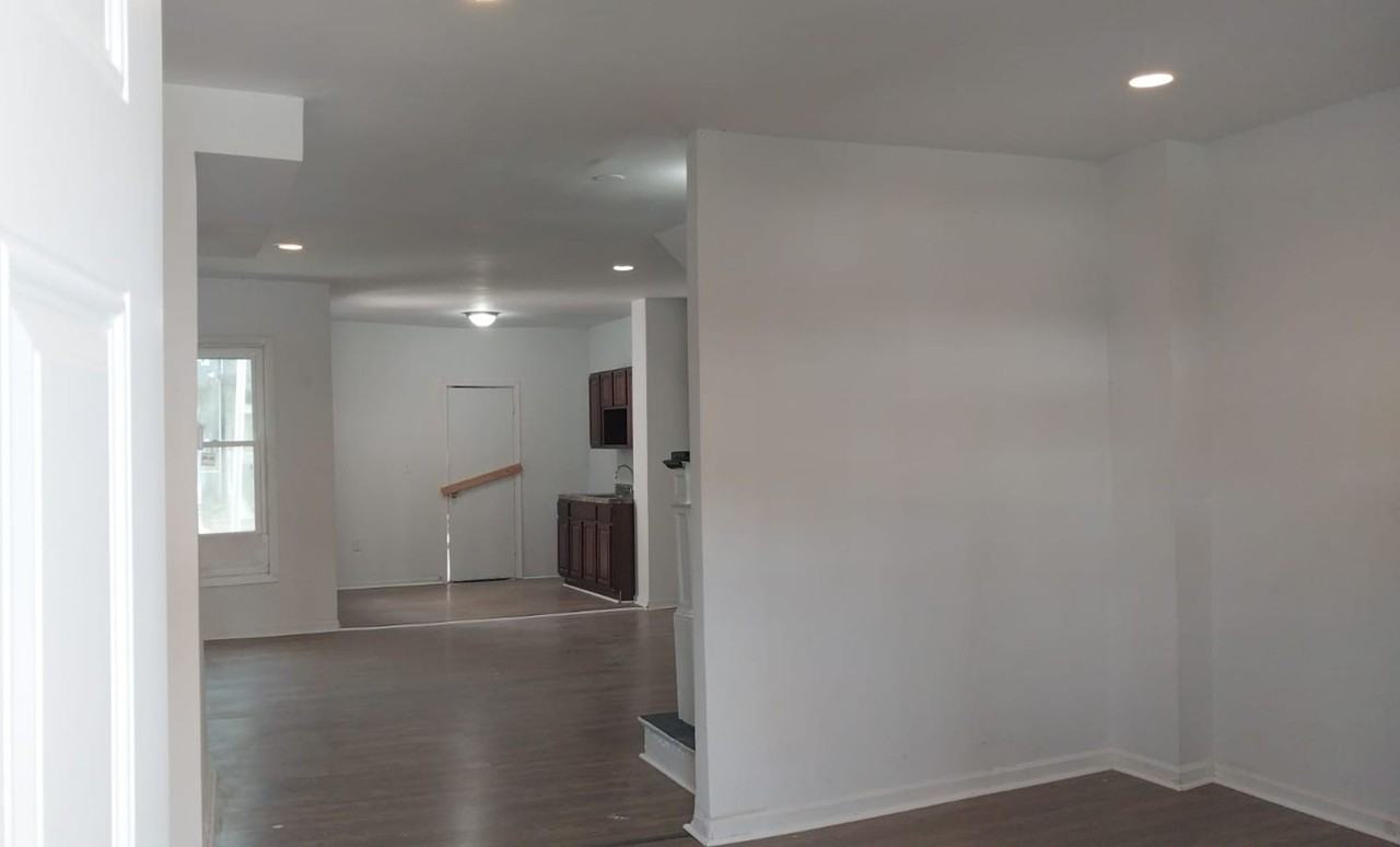 3015 Rayner Ave - Photo 6 of 15