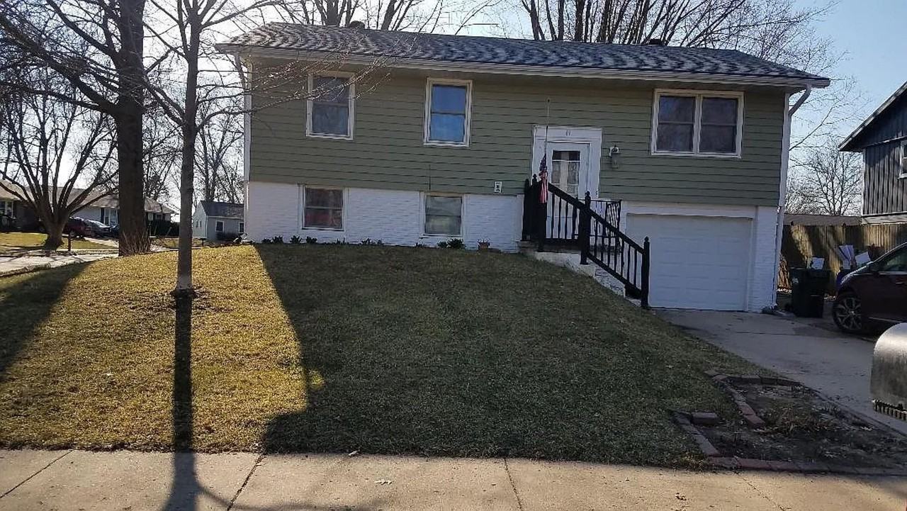 41 Regal Ln - Photo 2 of 23