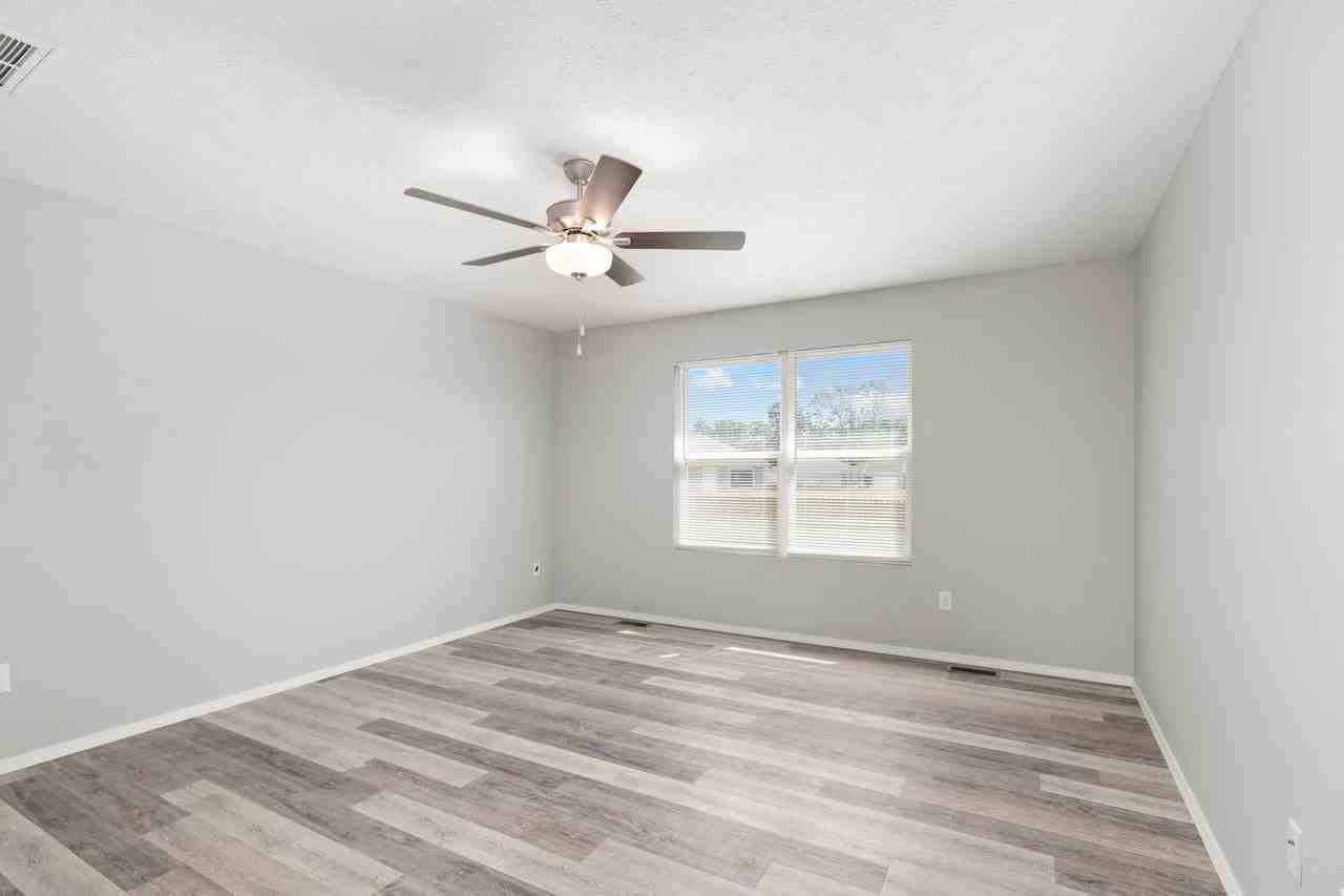 794 W Cherokee Way - Photo 6 of 26