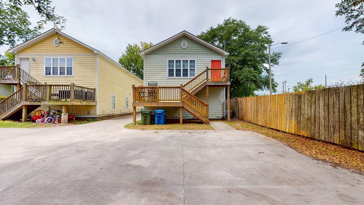 511 S 10th St Unit 2 #2UP - Photo 2 of 25