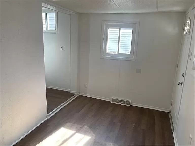 21 Dunkard Ave #21 - Photo 6 of 7