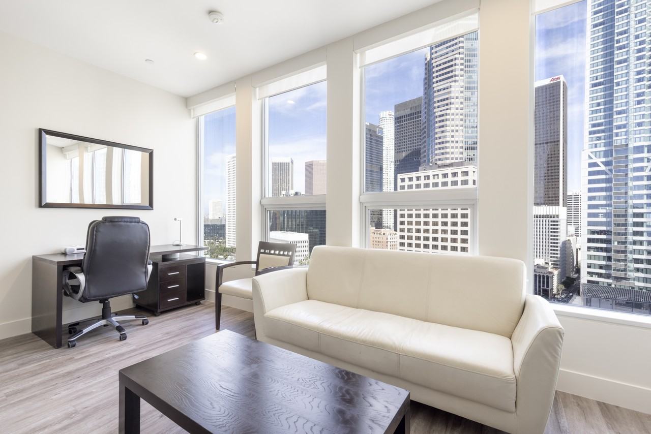 1010 Wilshire Blvd - Photo 4 of 37