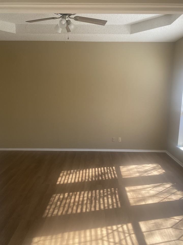 3426 Clearview Dr #NA - Photo 3 of 27