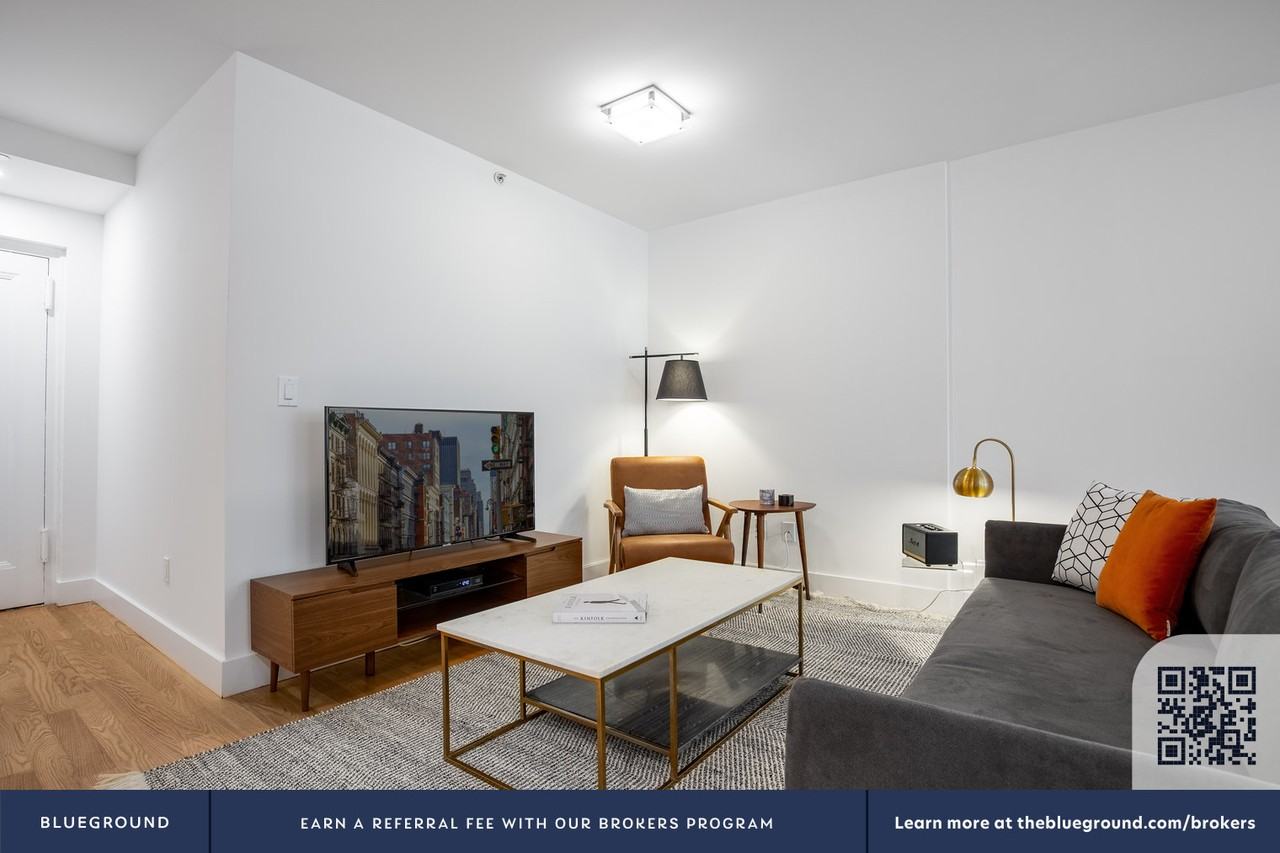 10 W 65th St #294 - Photo 4 of 28