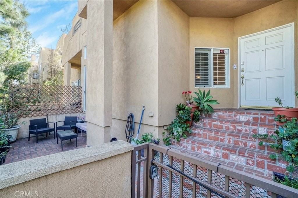 18730 Hatteras St #49 - Photo 7 of 37