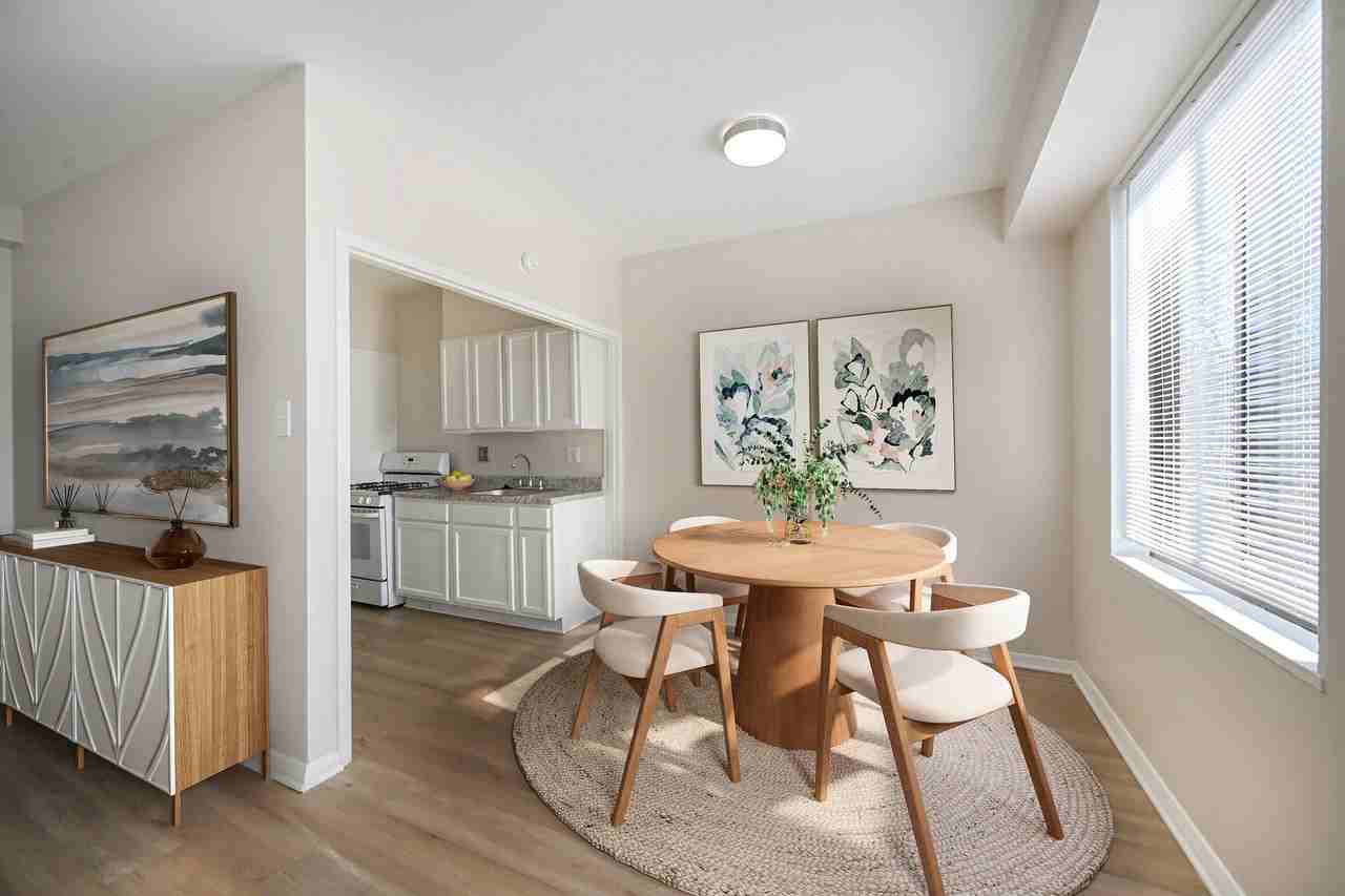 The Crestwood Apartments - Photo 7 of 15