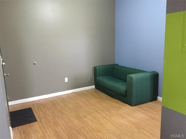 479 Western Hwy S - Photo 3 of 9