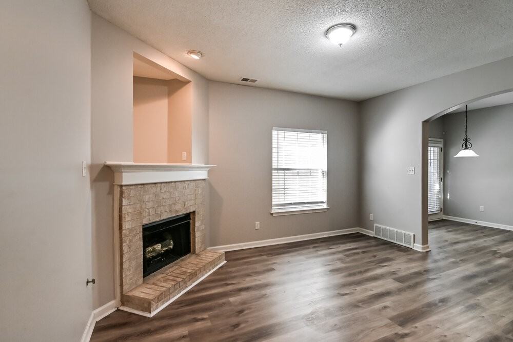 1025 Cordova Ridge Pl - Photo 6 of 17