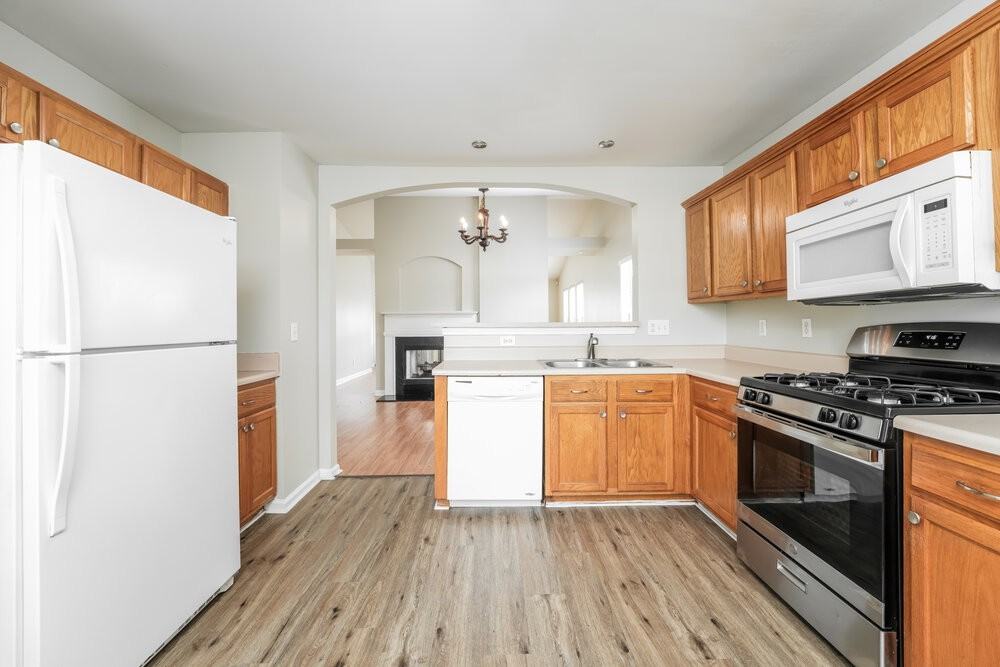 608 Fairgreen Trl - Photo 6 of 16