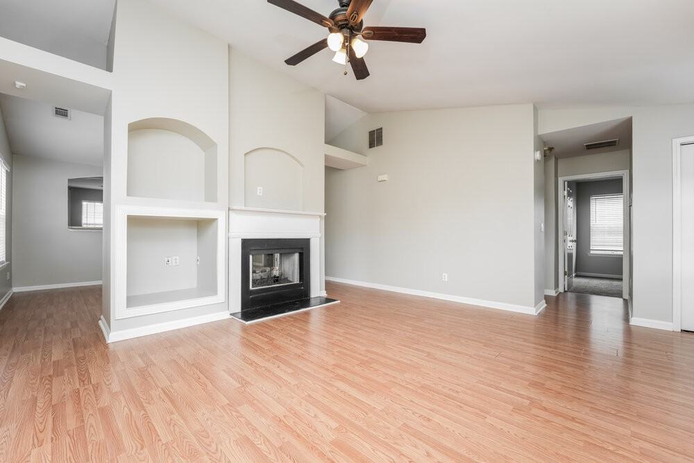 608 Fairgreen Trl - Photo 7 of 16
