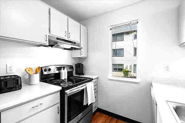 Timberline on the Green - Photo 4 of 48