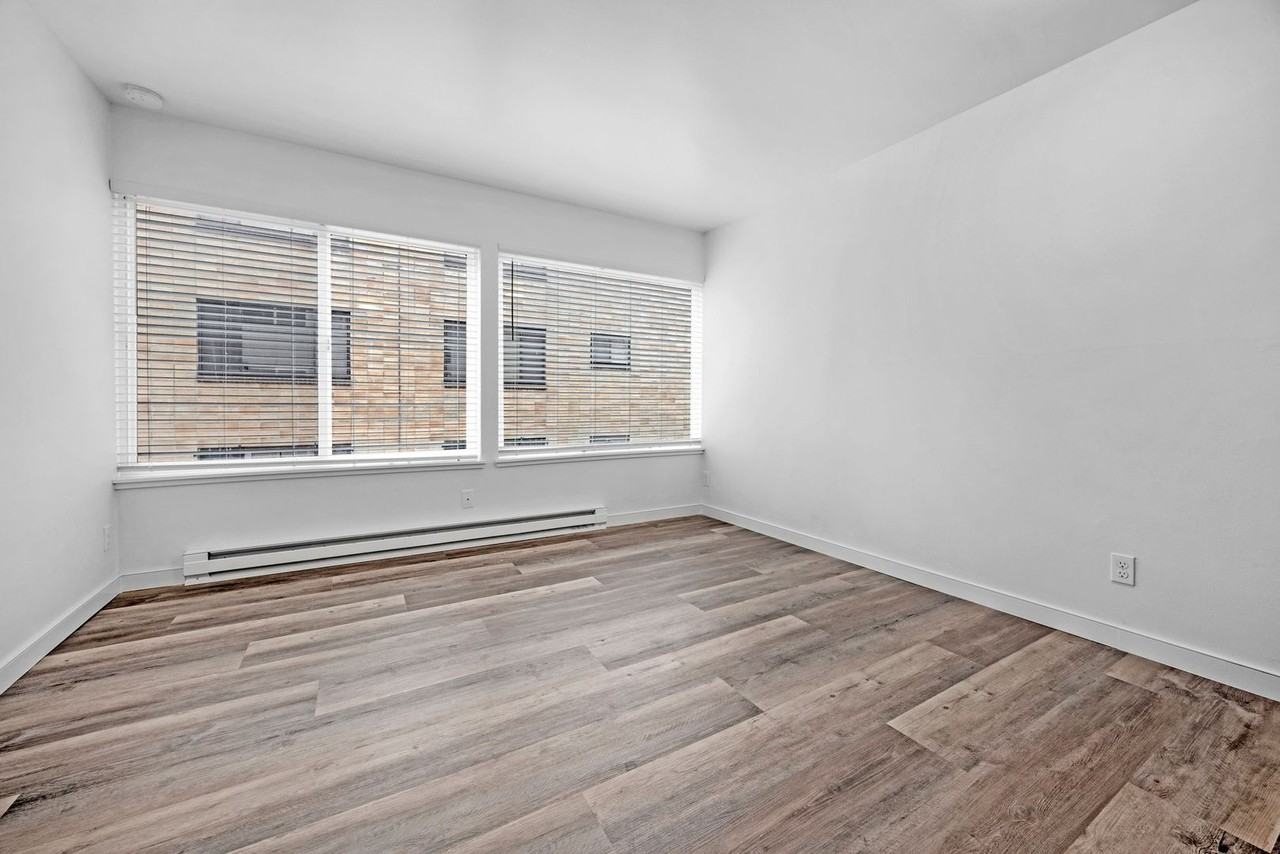 Rajah Apartments (119) - Photo 4 of 21