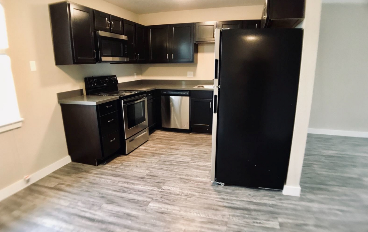 Multi-Family - Photo 4 of 5