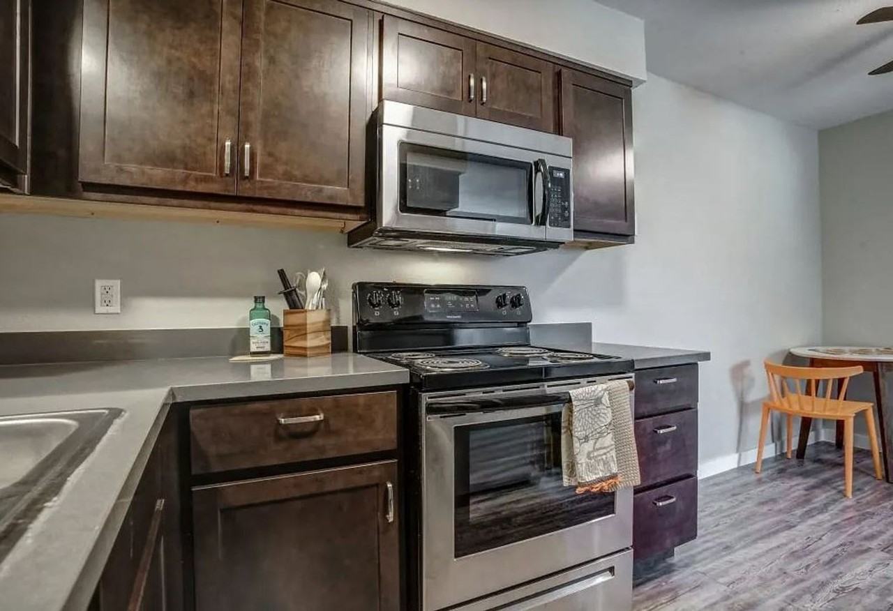 Charleston Apartments - Photo 5 of 50