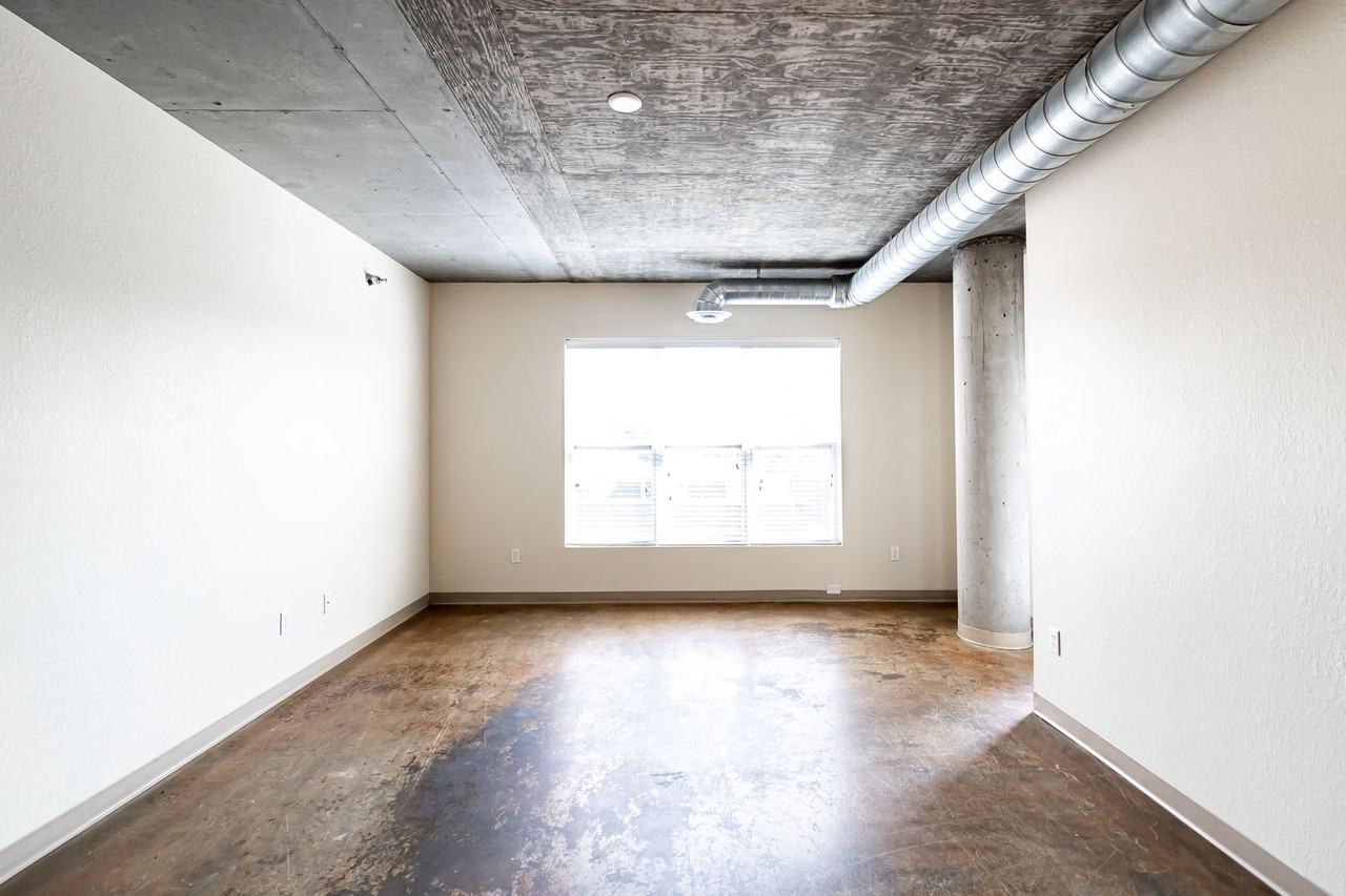 1919 Flats - Photo 5 of 50