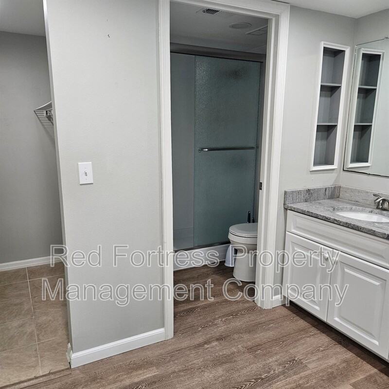 12501 Mcgregor Blvd #23 - Photo 5 of 6