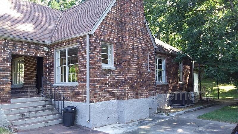 6817 Exeter Ave - Photo 3 of 24