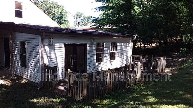 6817 Exeter Ave - Photo 4 of 24