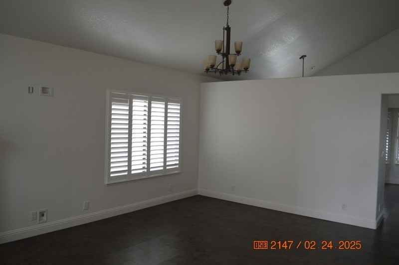 625 Berlin Way - Photo 3 of 43