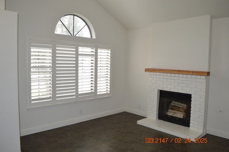 625 Berlin Way - Photo 5 of 43